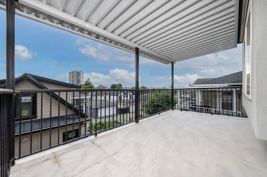 748 E 62nd Avenue Vancouver, BC - 21