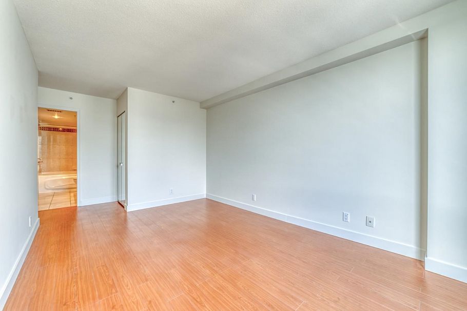 2101 1228 Marinaside Crescent Vancouver, BC - 15