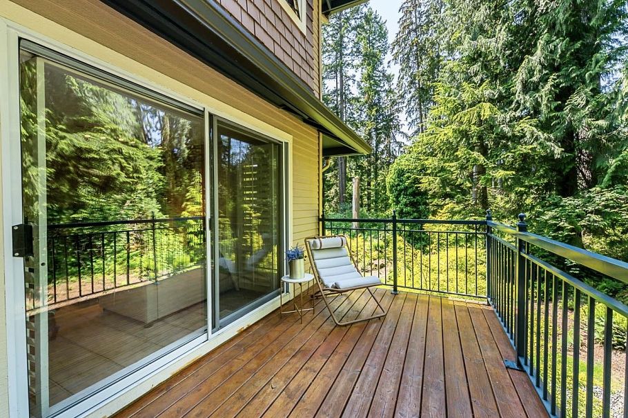 1190 Strathaven Drive North Vancouver, BC - 21