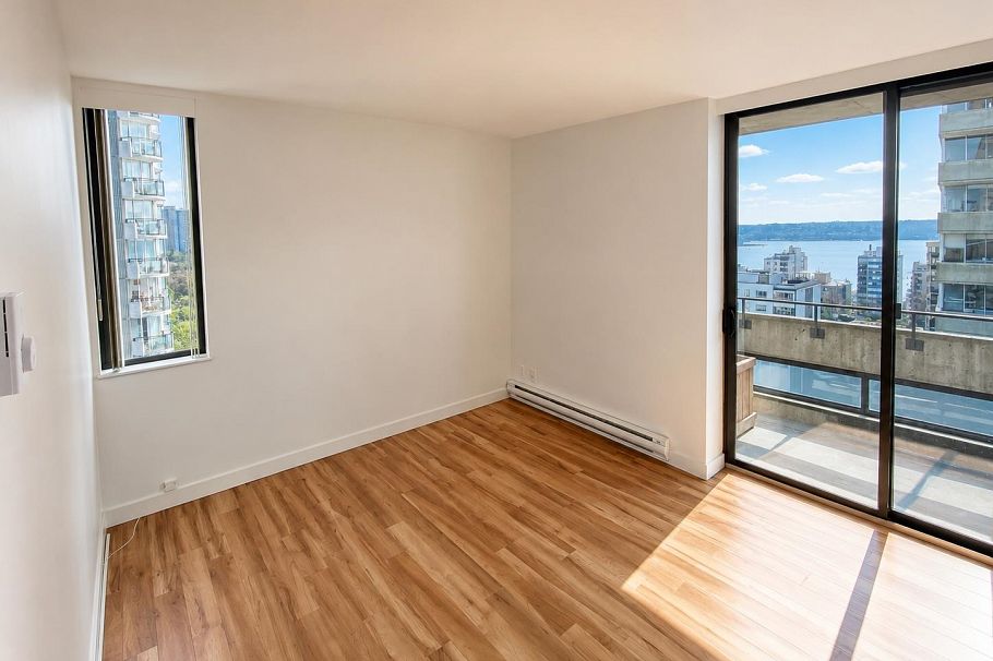 1203 2077 Nelson Street Vancouver, BC - 11