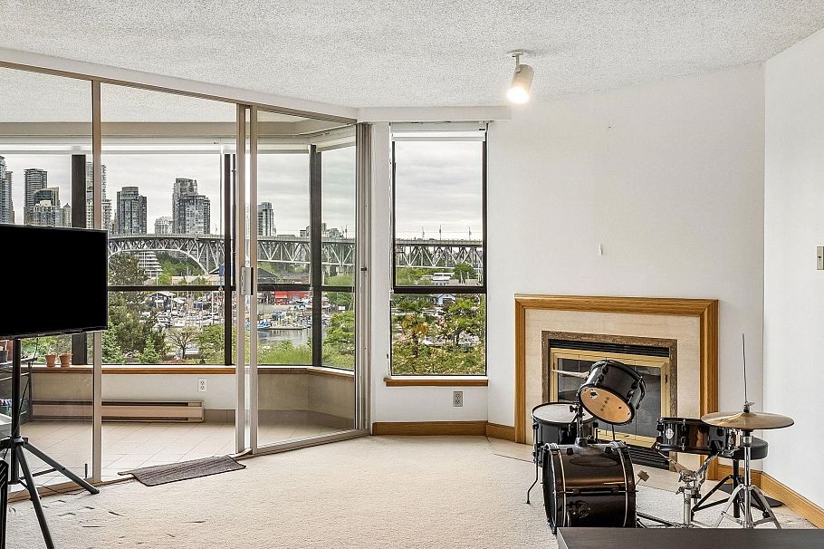 404 1470 Pennyfarthing Drive Vancouver, BC - 9