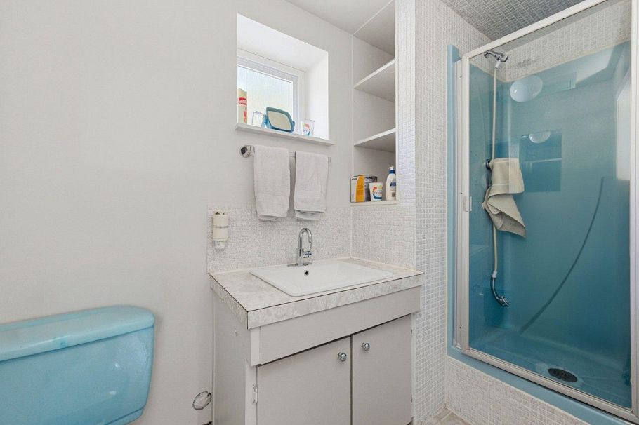 1218 Chamberlain Drive North Blackburn, BC - 29
