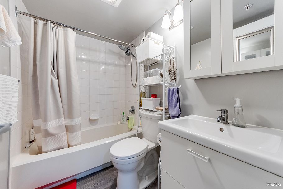 205 3438 Vanness Avenue Vancouver, BC - 14