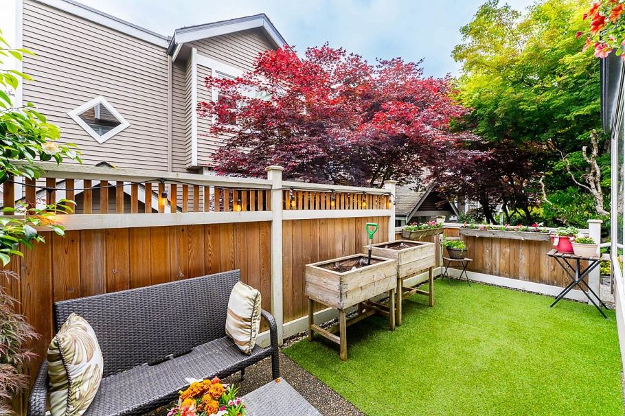 5 219 E 8th Street North Vancouver, BC - 25