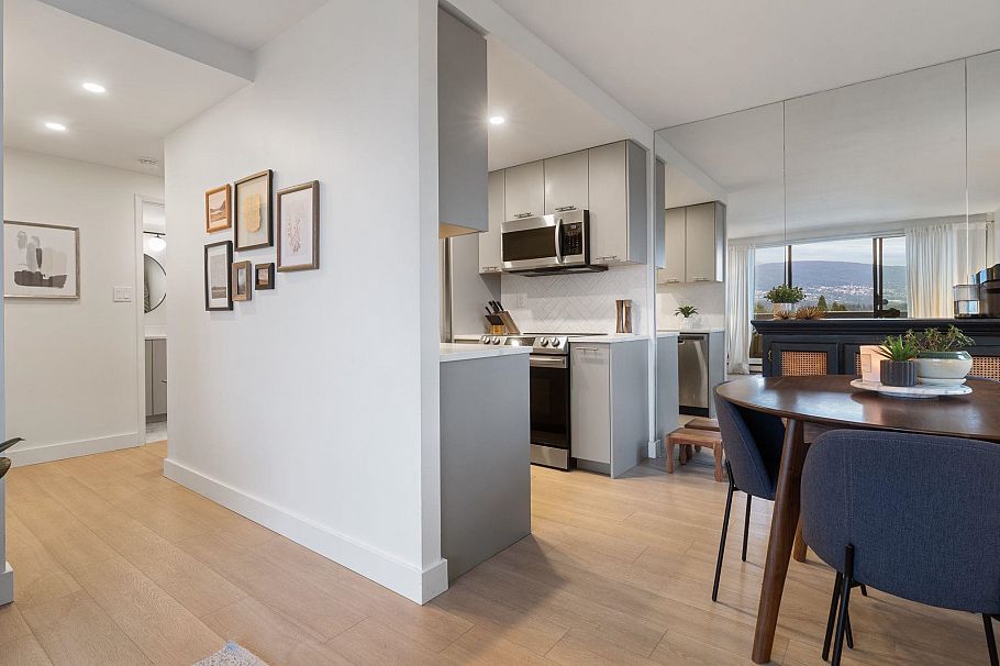 905 110 W 4th Street North Vancouver, BC - 20