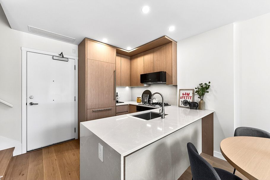 108 5212 Cambie Street Vancouver, BC - 24