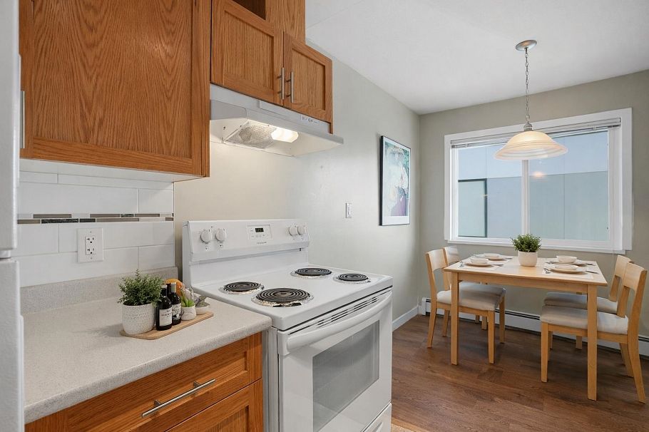 303 357 E 2nd Street North Vancouver, BC - 14