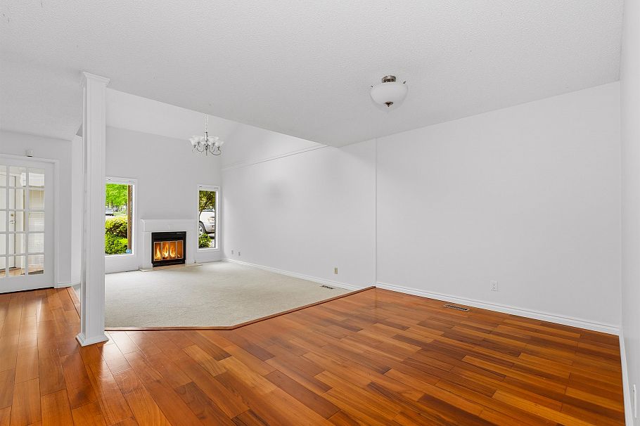 3542 Hurst Place Vancouver, BC - 21