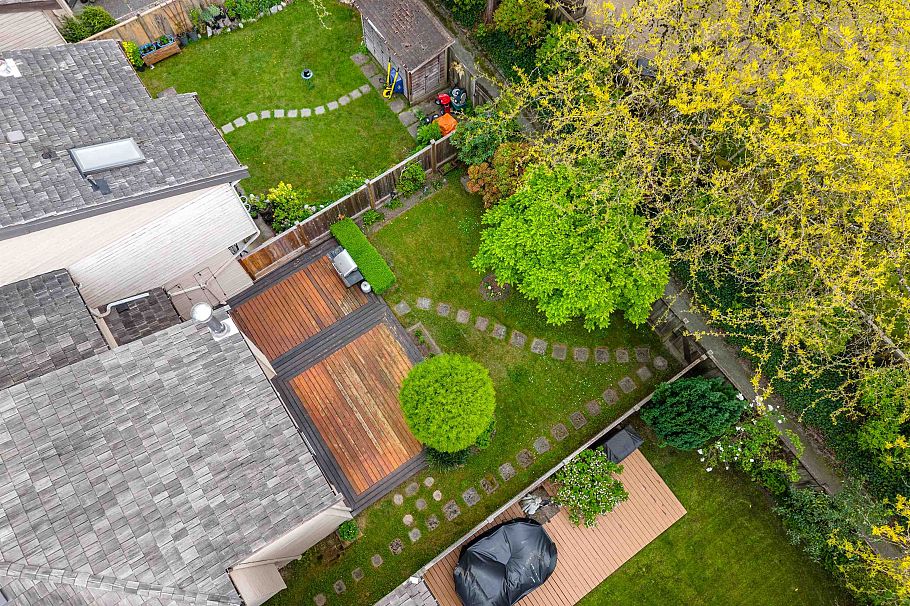 3542 Hurst Place Vancouver, BC - 36