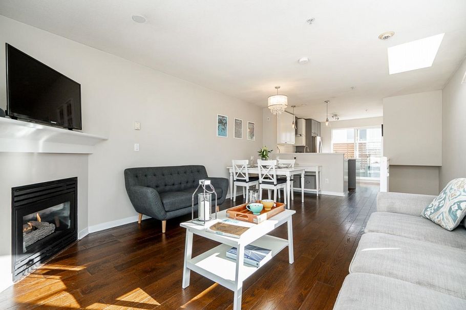 310 678 W 7th Avenue Vancouver, BC - 24