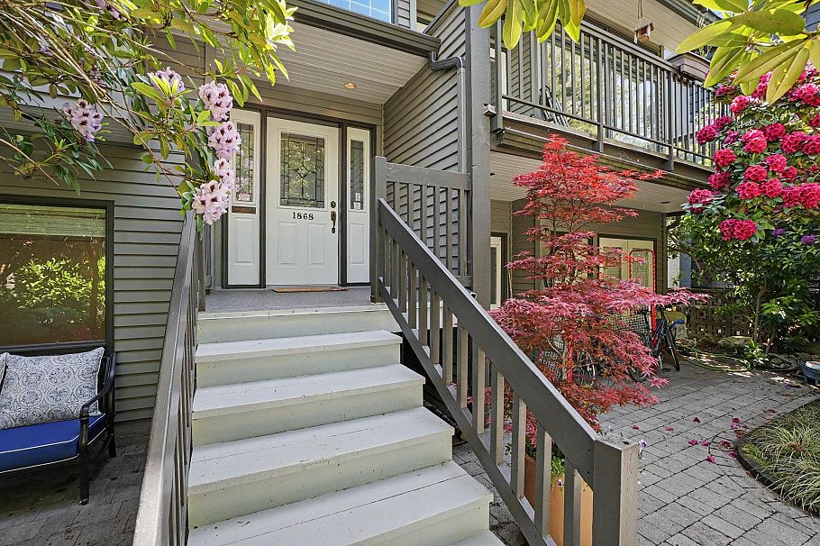 1868 West 15th Avenue Vancouver, BC - 26