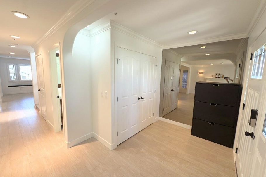 3488 W 30th Avenue Vancouver, BC - 11