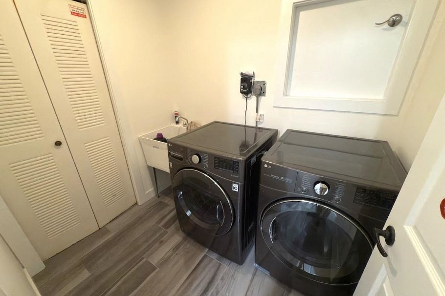 3488 W 30th Avenue Vancouver, BC - 34