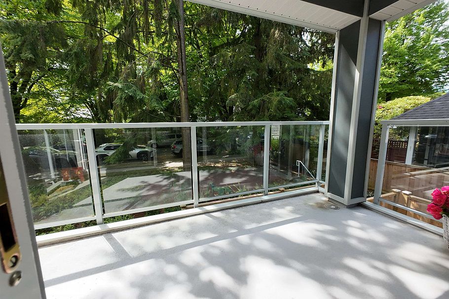 203 865 W 15th Avenue Vancouver, BC - 40