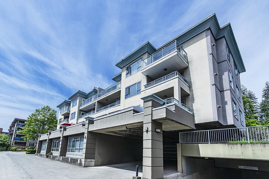 206 1085 W 17th Street North Vancouver, BC - 1