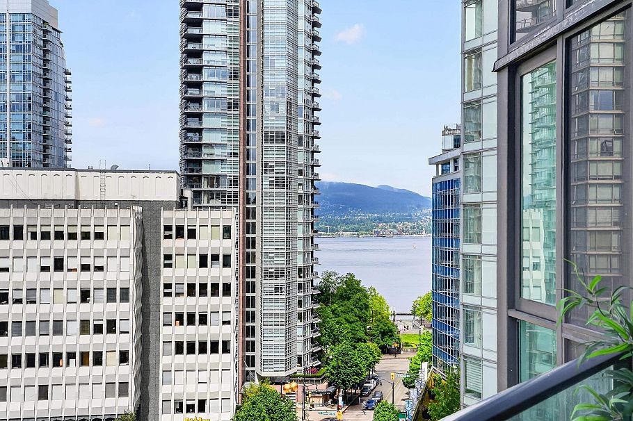 801 1189 Melville Street Vancouver, BC - 21