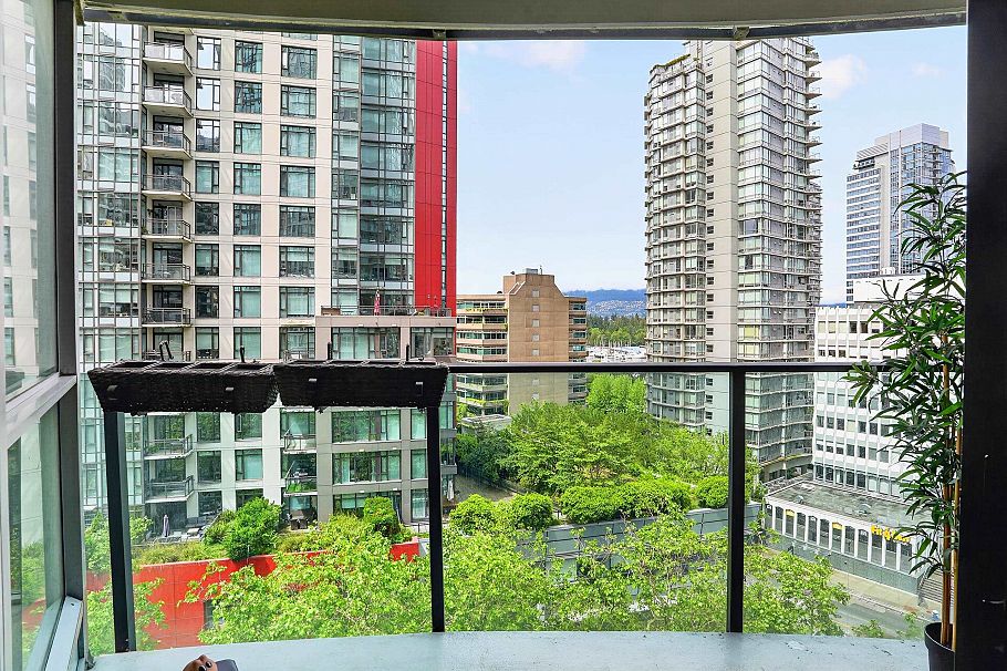 801 1189 Melville Street Vancouver, BC - 18