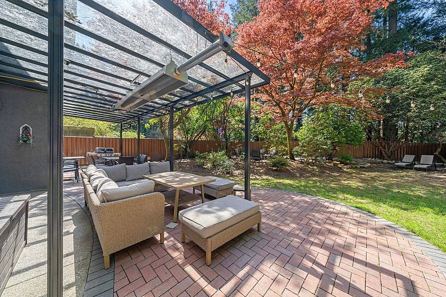4869 Capilano Road North Vancouver, BC - 31