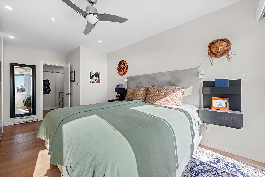 412 E 2nd Street North Vancouver, BC - 14