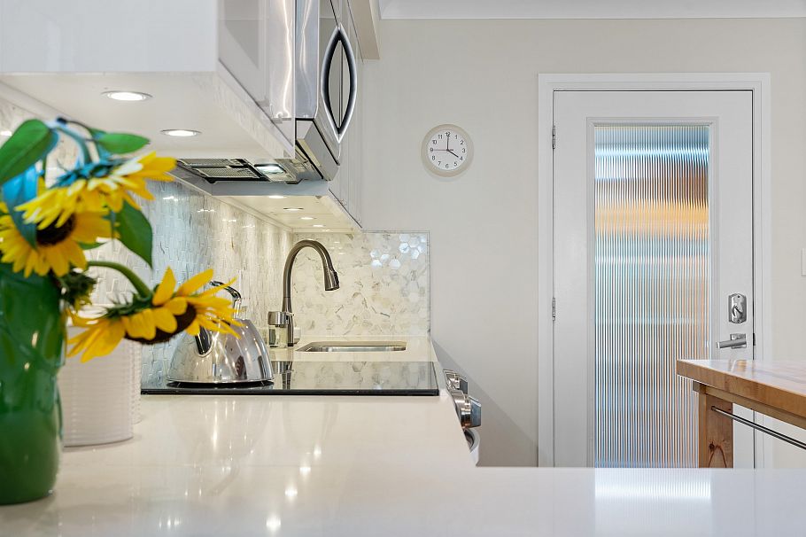 412 E 2nd Street North Vancouver, BC - 5