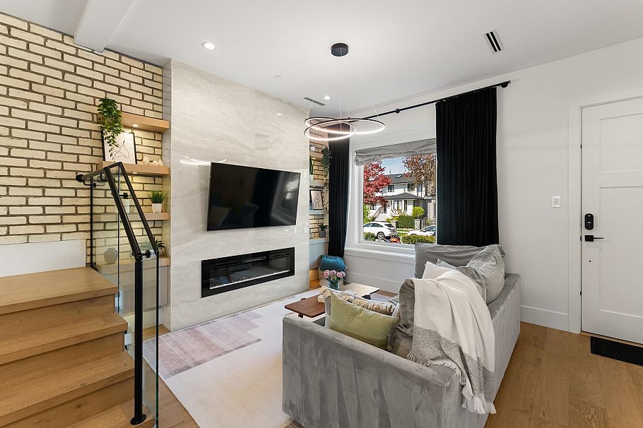 2848 W 23rd Avenue Vancouver, BC - 9