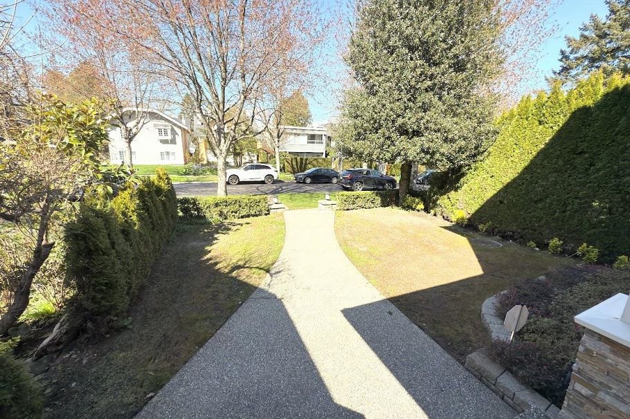 3488 W 30th Avenue Vancouver, BC - 2