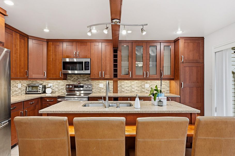 3542 Hurst Place Vancouver, BC - 9