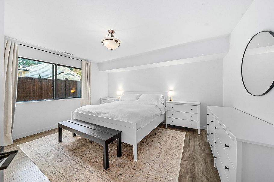 4869 Capilano Road North Vancouver, BC - 27