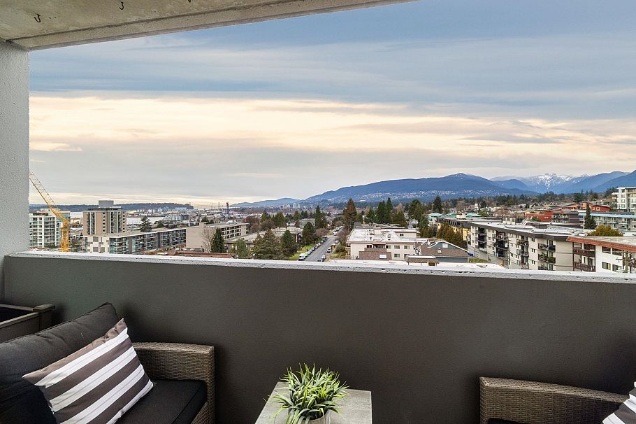 905 110 W 4th Street North Vancouver, BC - 1
