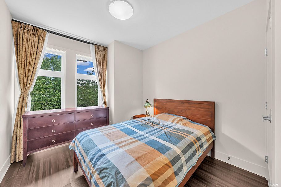 3 5879 Gray Avenue Vancouver, BC - 29