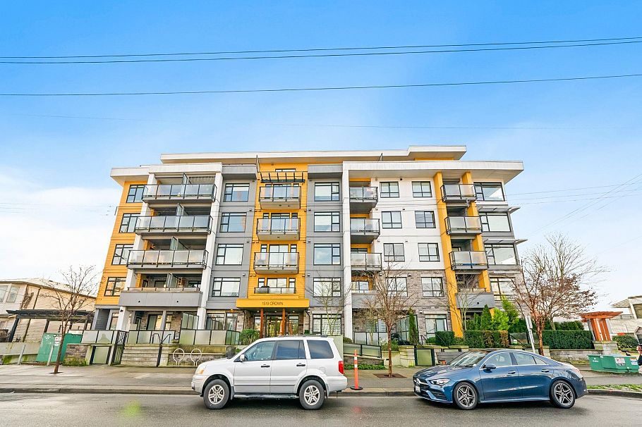 303 1519 Crown Street North Vancouver, BC - 25