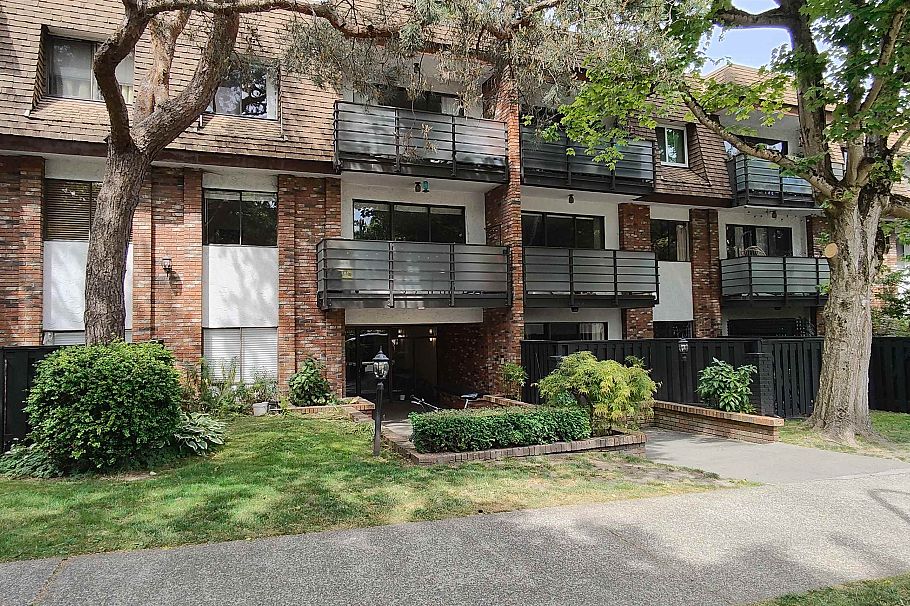 202 1933 W 5th Avenue Vancouver, BC - 1