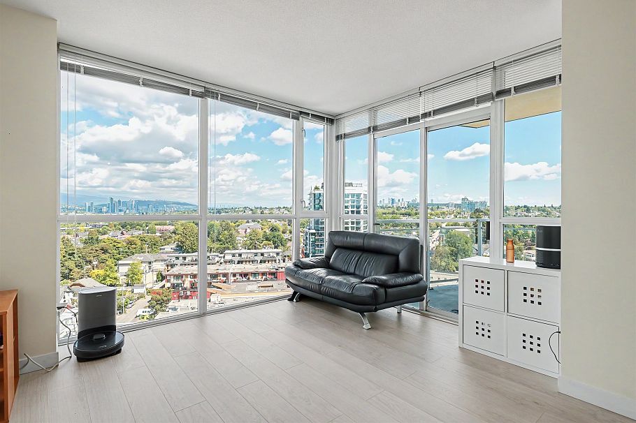 1307 4028 Knight Street Vancouver, BC - 2