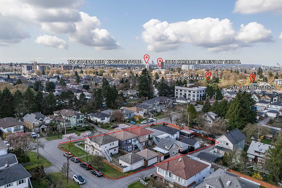4598 Moss Street Vancouver, BC - 1