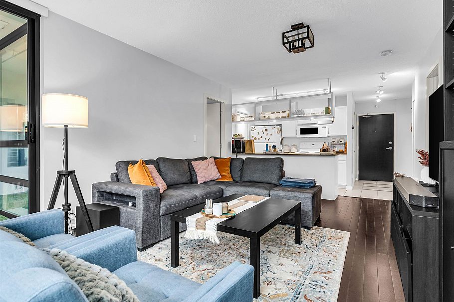 204 933 Hornby Street Vancouver, BC - 4