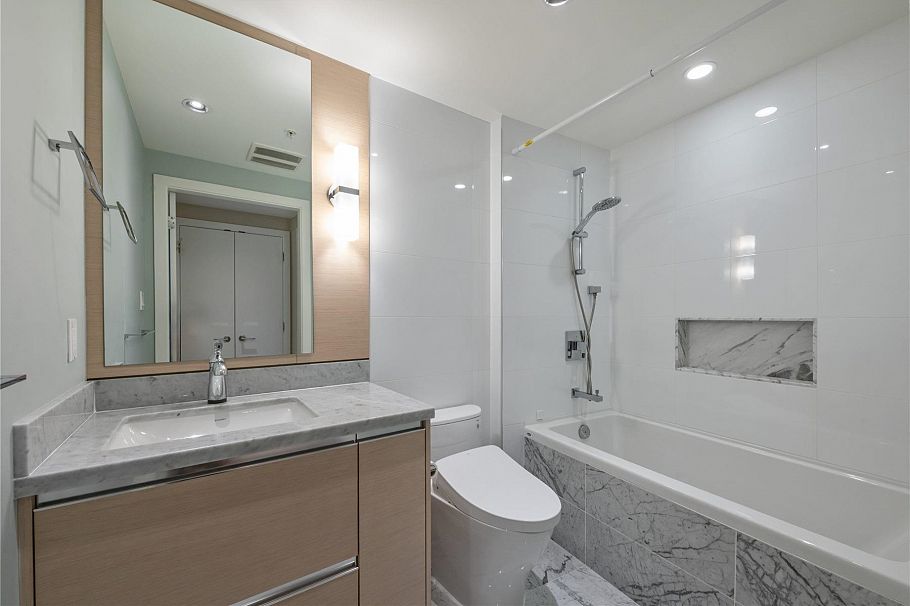 507 505 W 30th Avenue Vancouver, BC - 10