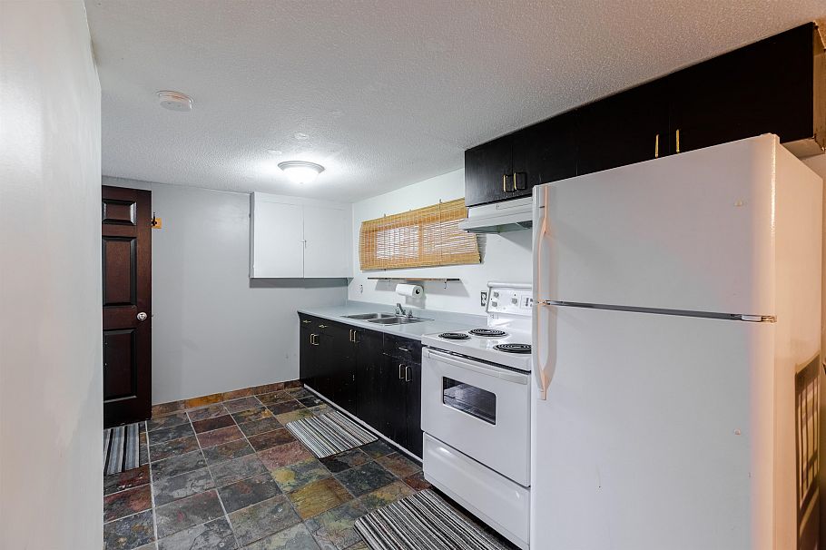 2951 Venables Street Vancouver, BC - 30