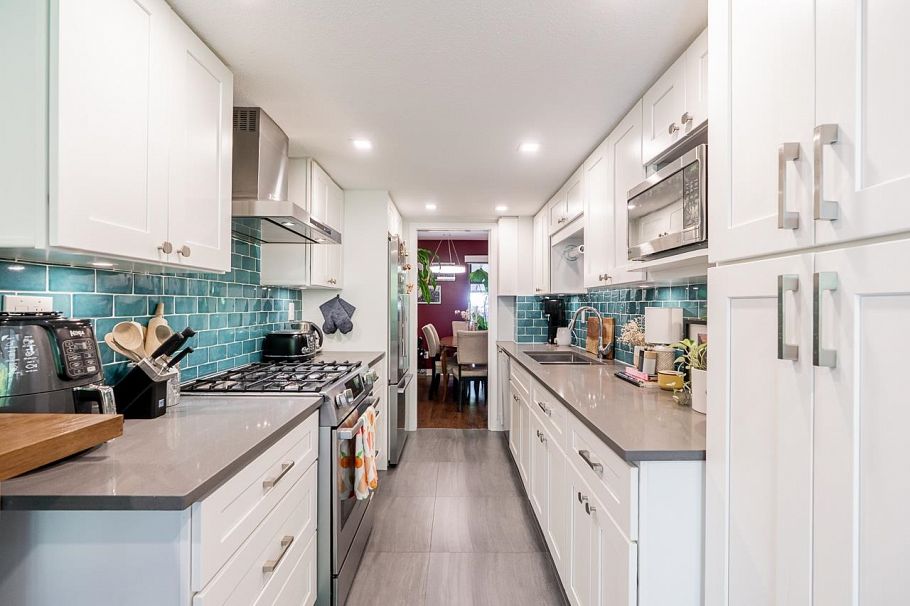 11 3350 Rosemont Drive Vancouver, BC - 11