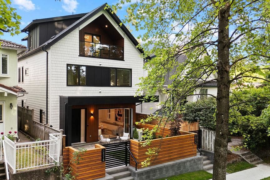 1 6318 Sophia Street Vancouver, BC - 39