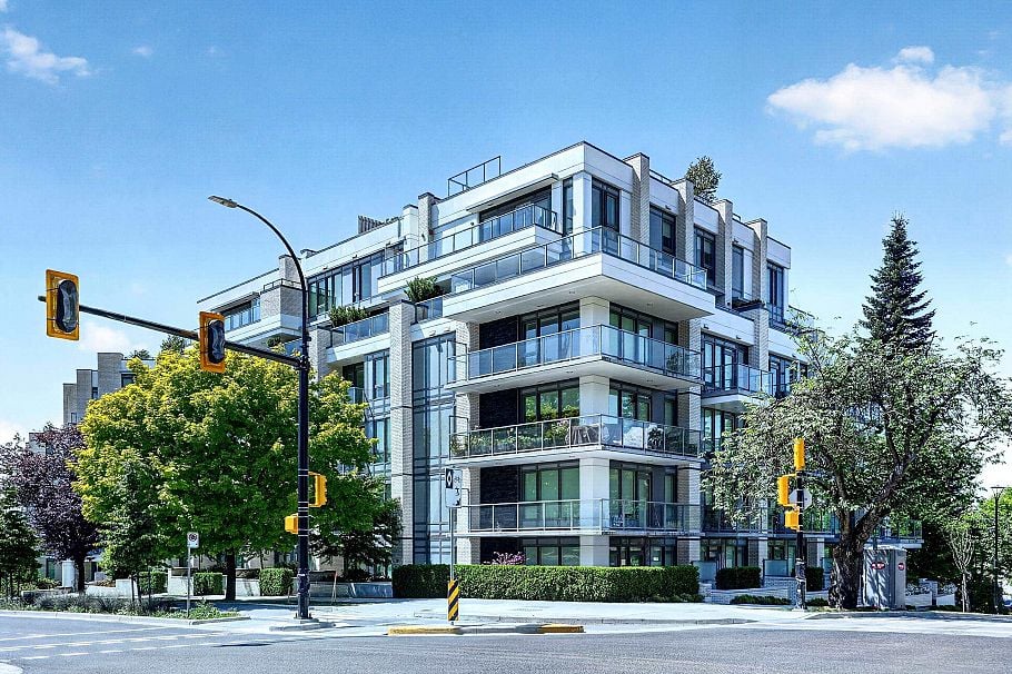 518 W 30th Avenue Vancouver, BC - 31