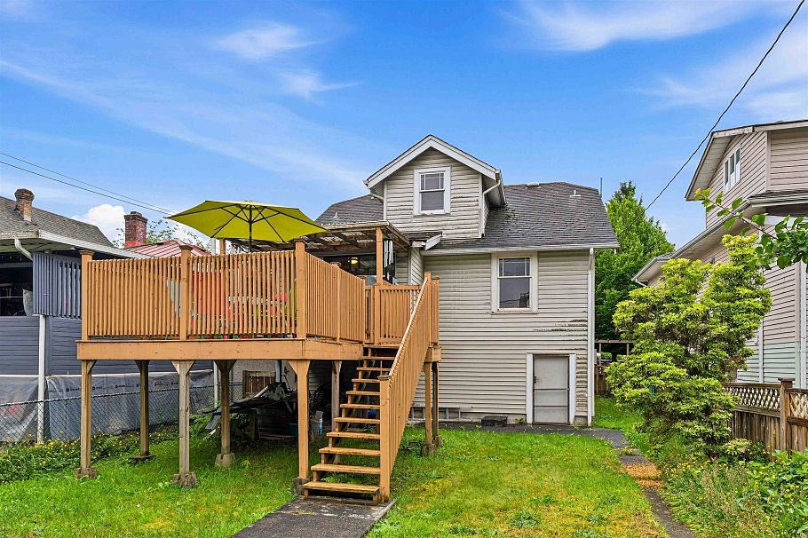 423 E 37th Avenue Vancouver, BC - 25