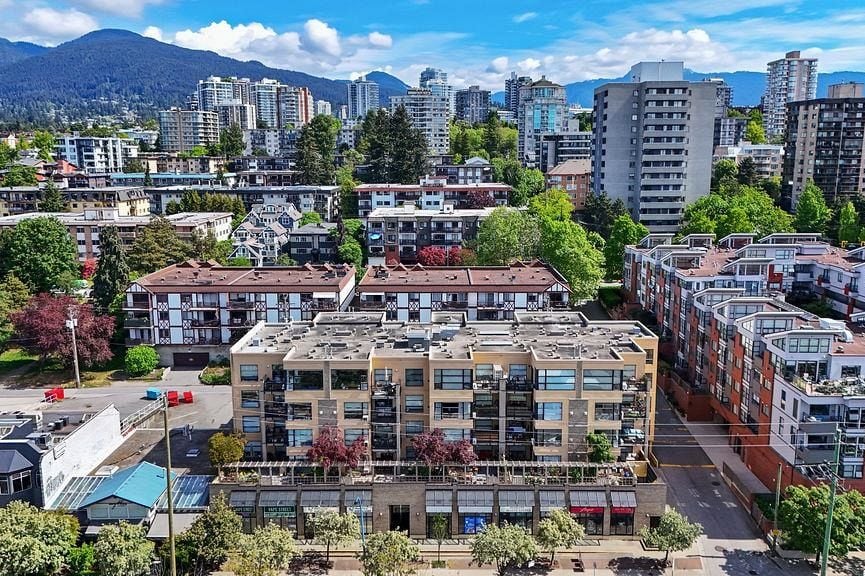 306 124 W 3rd Street North Vancouver, BC - 34