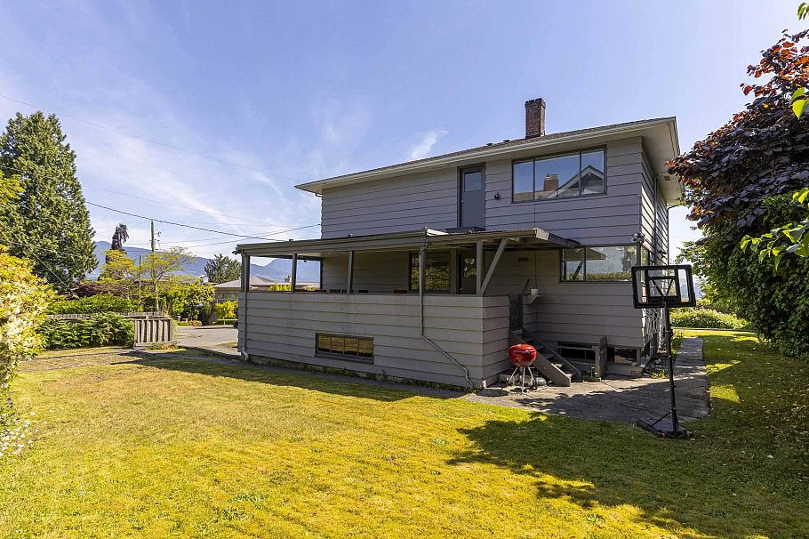 4514 Bellevue Drive Vancouver, BC - 39