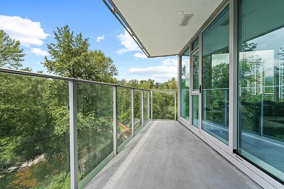807 1401 Hunter Street North Vancouver, BC - 30