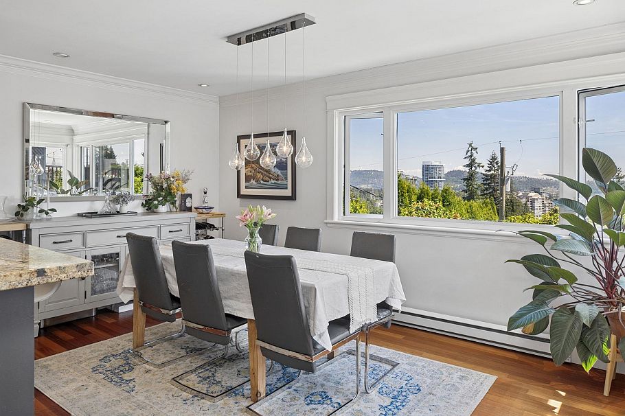 1225 Adderley Street North Vancouver, BC - 10