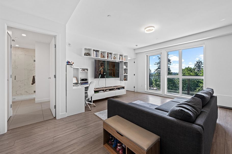 306 707 E 3rd Street North Vancouver, BC - 3