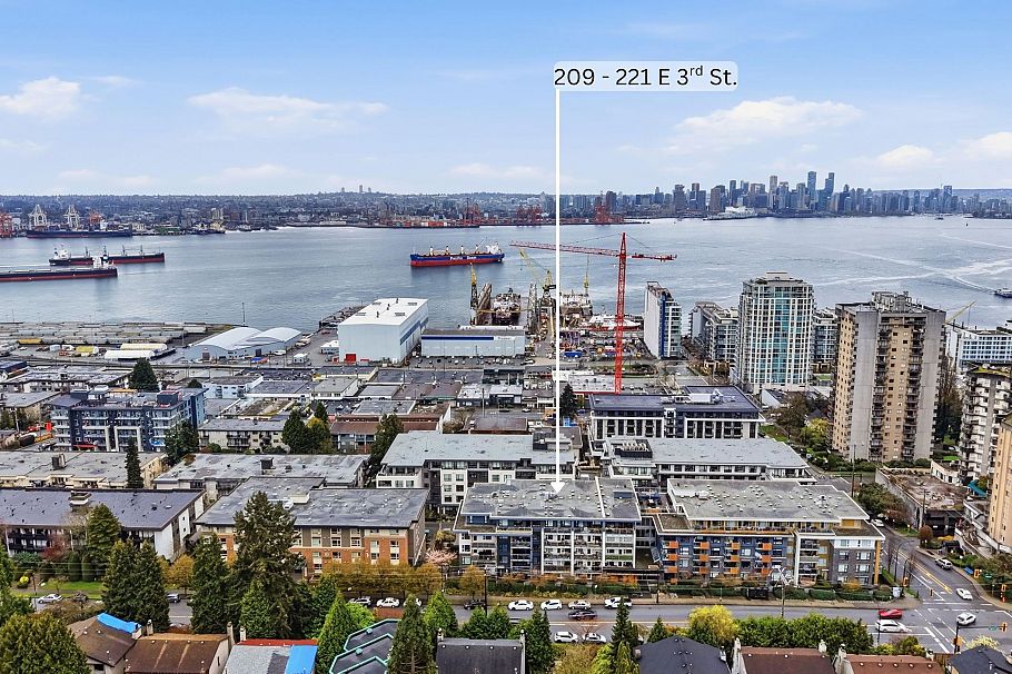 209 221 E 3rd Street North Vancouver, BC - 23