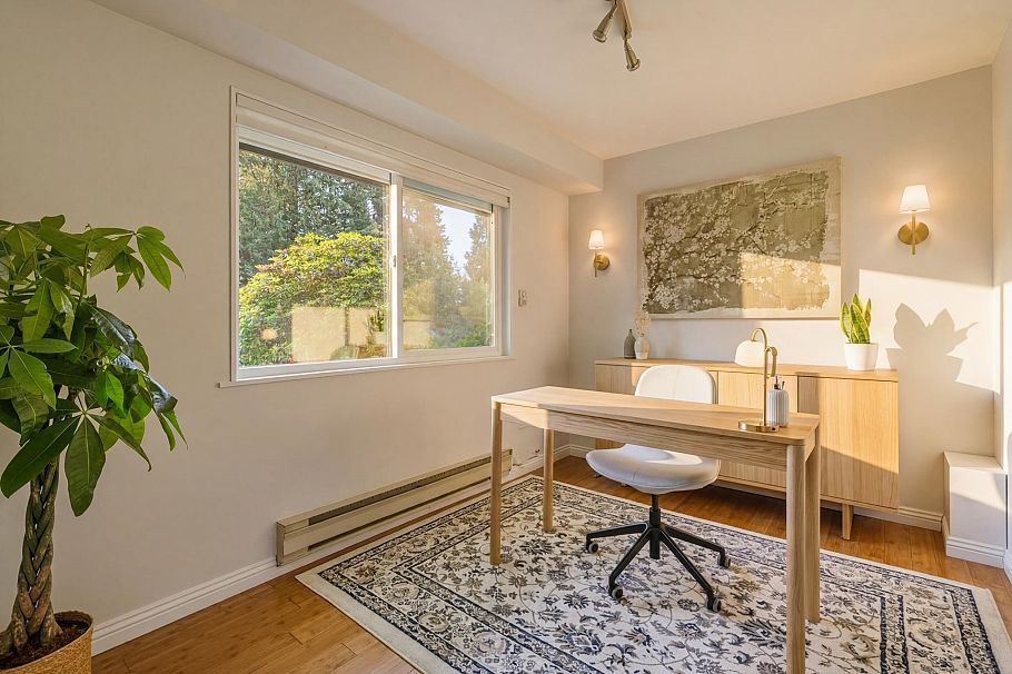 1438 Mcnair Drive North Vancouver, BC - 18