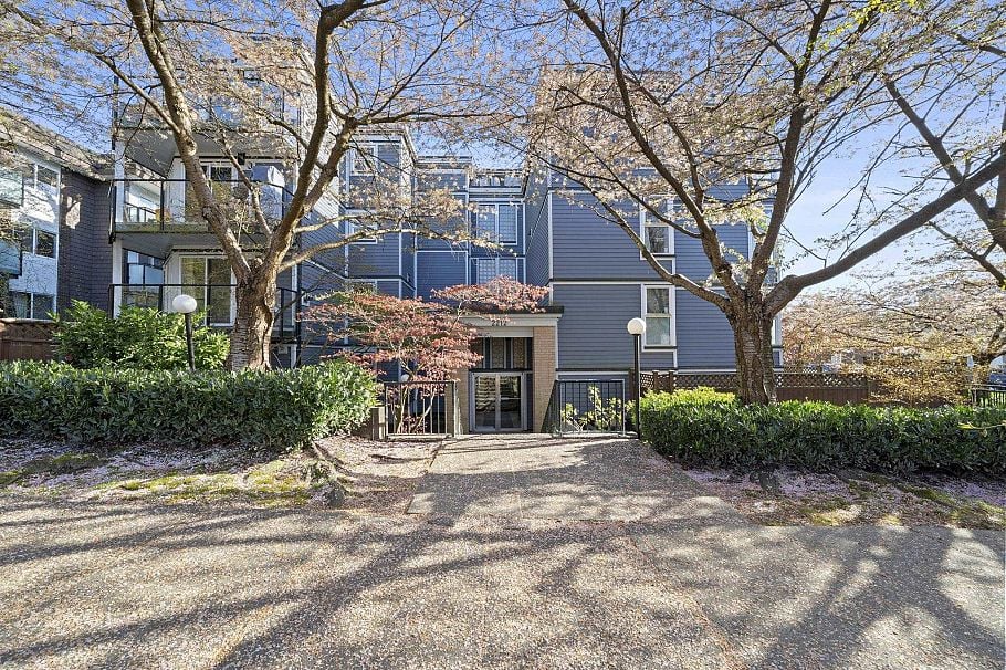 103 2212 Oxford Street Vancouver, BC - 22
