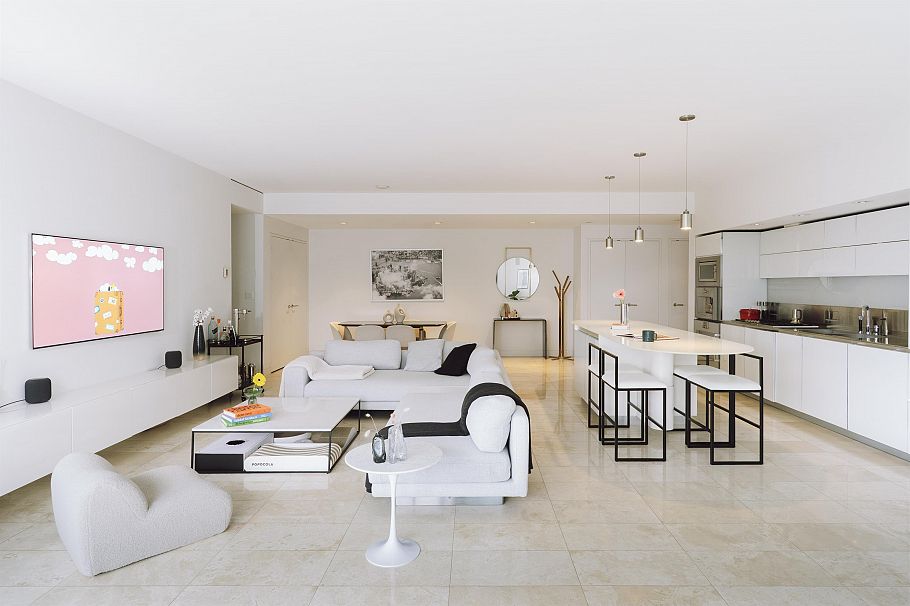 2106 838 W Hastings Street Vancouver, BC - 3